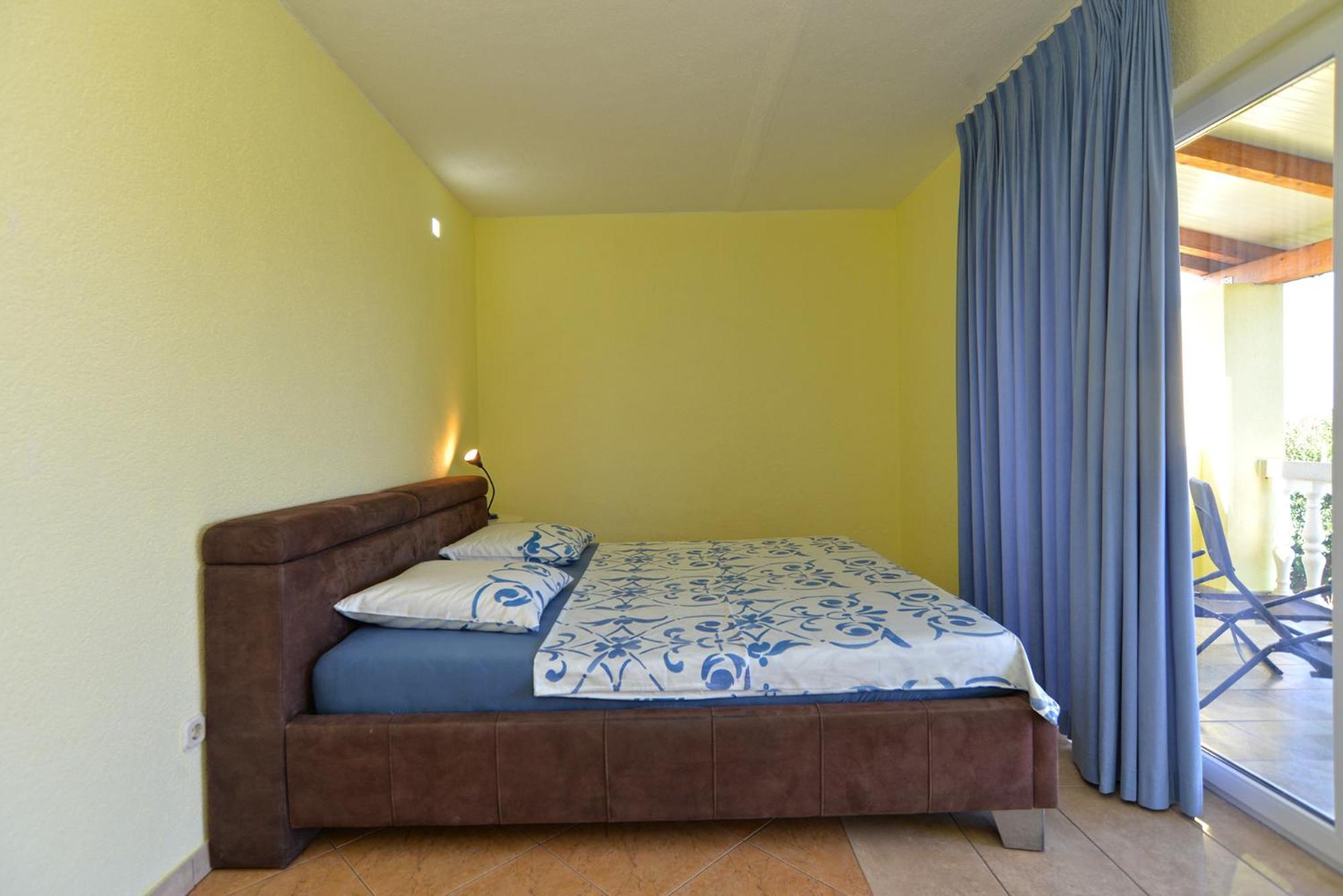 Apartments Milica 56 Pula Exterior photo