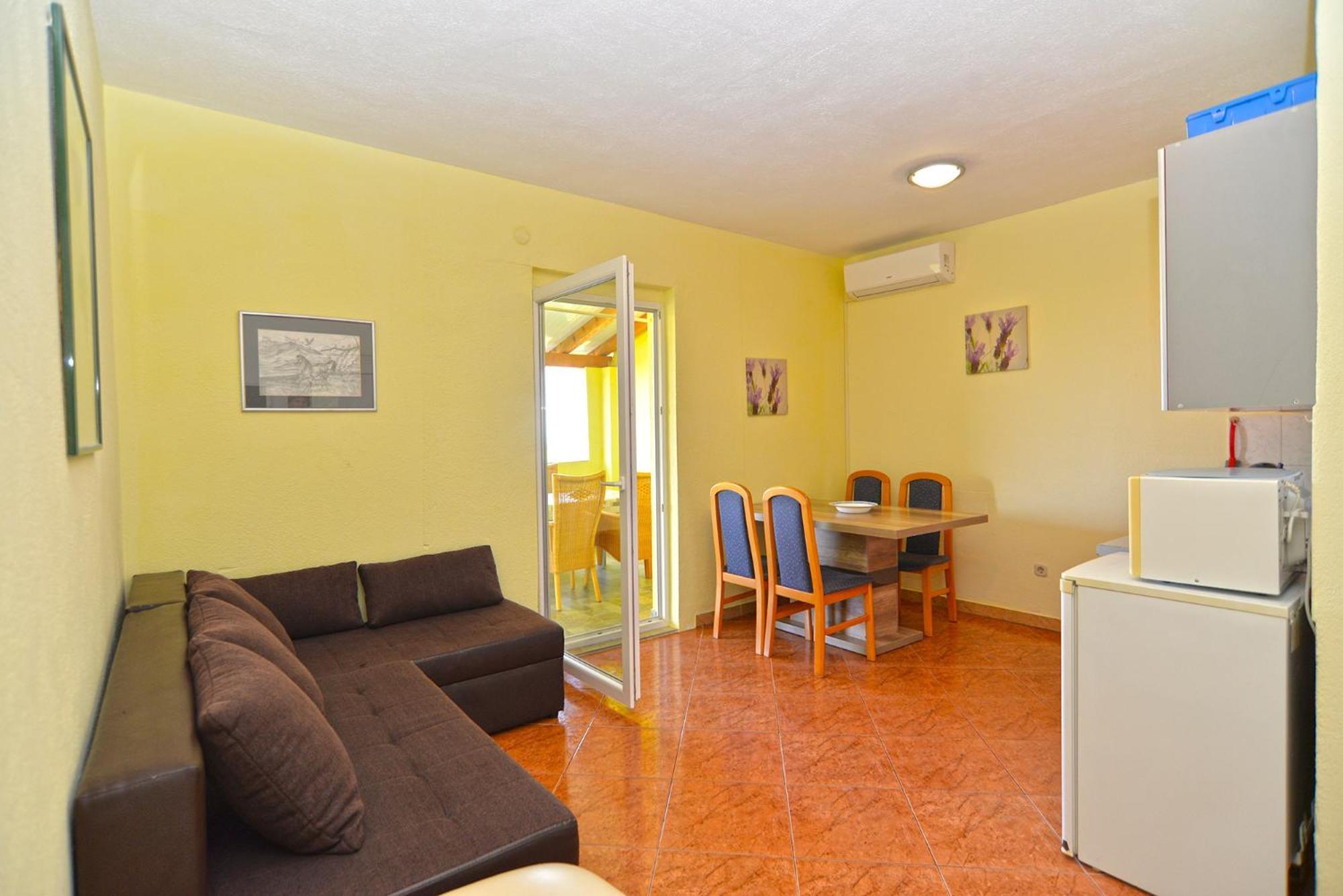 Apartments Milica 56 Pula Exterior photo